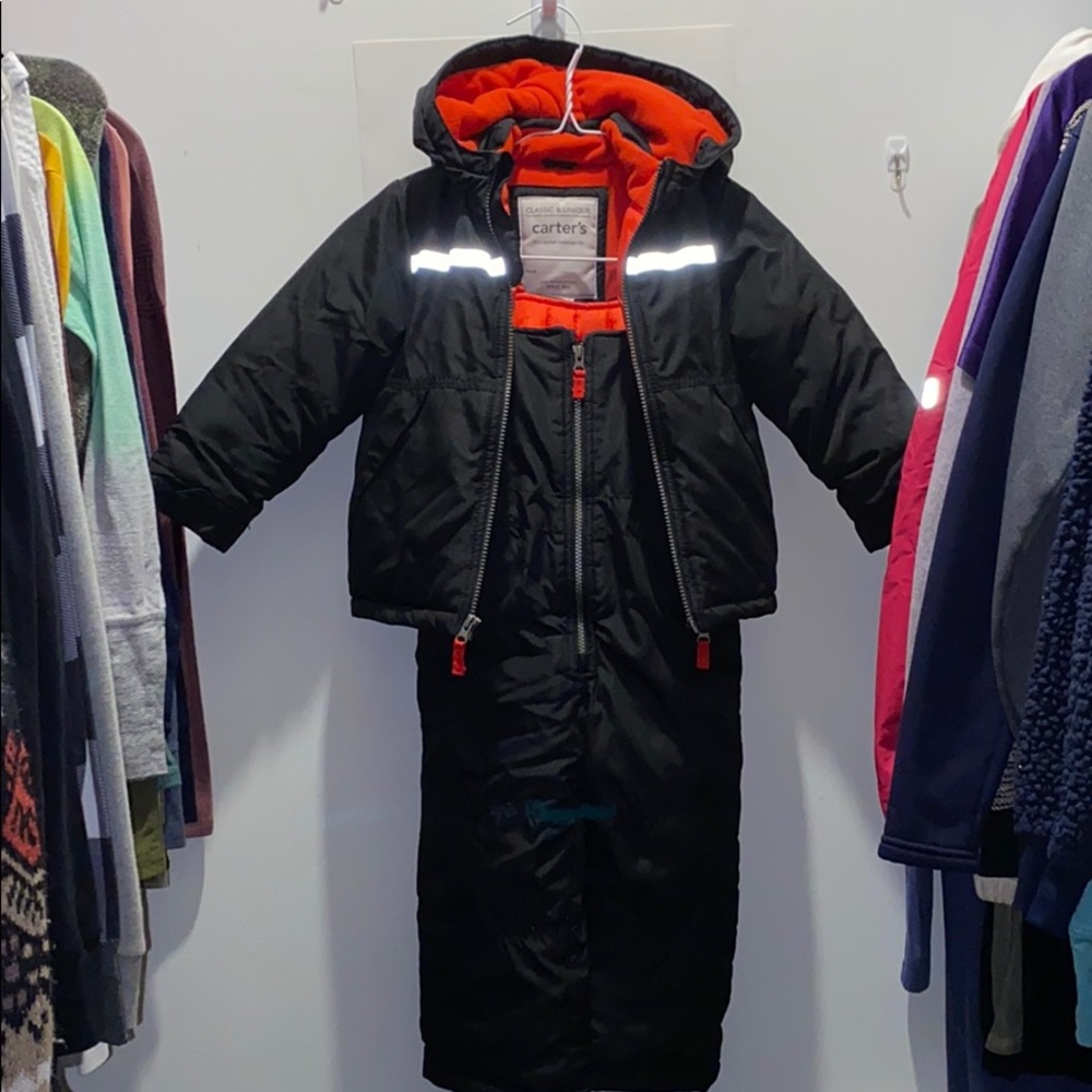 Boy carters 4t snow suit; like new